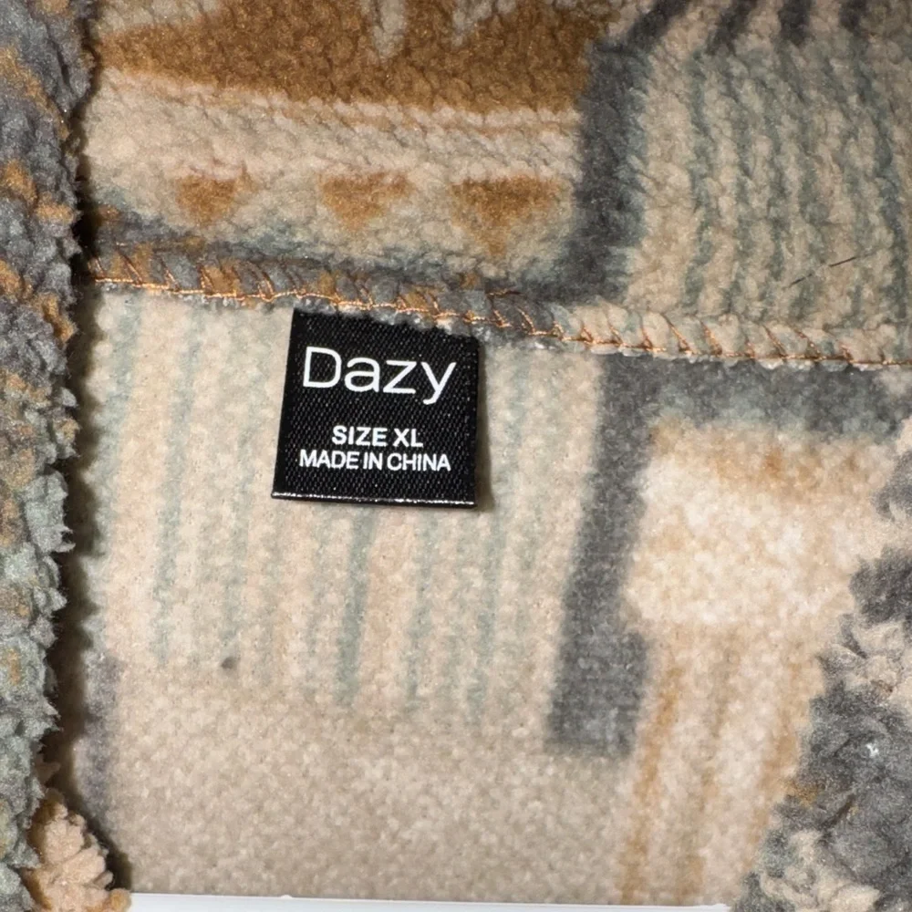 SHEIN - Picture 2 of 3